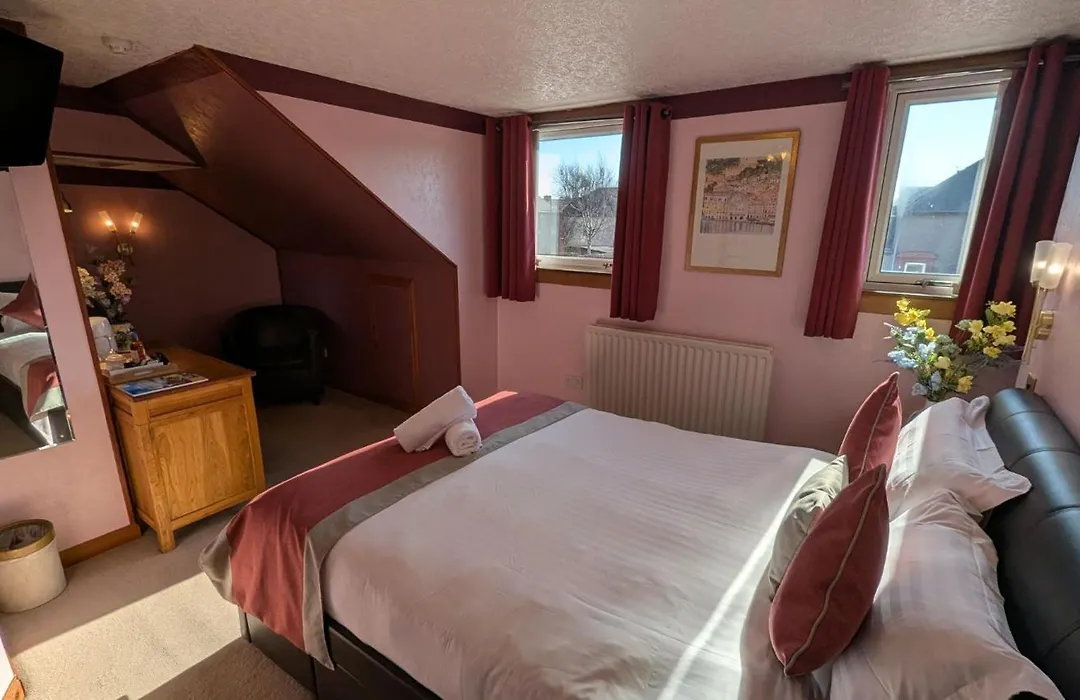 Lyndon Guest House-1