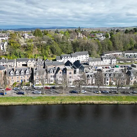 Glen Mhor Hotel At Uile-Bheist 'Brewstillery'-2
