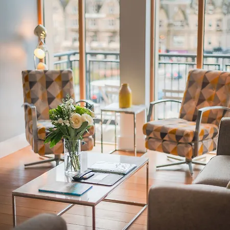 Highland Apartments By Mansley-3